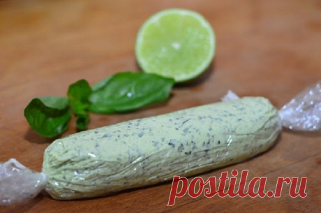 Составное масло с базиликом, луком и лаймом