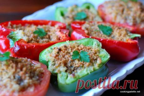 Запеченные перцы и помидоры с ароматной крошкой и сыром - Cooking Palette » Cooking Palette