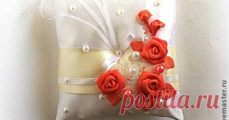 Ring Cushions/Ring Pillows
