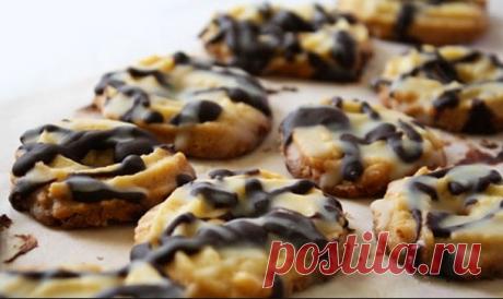 Домашнее воздушное печенье с шоколадом - У нас так Давайте побалуем себя домашним печеньем. Выпечка  домашнего печенья очень интересный процесс. Когда оно печется, все домашние под любым предлогом стремятся на кухню, как пчелки на мед слетаются. Еще...