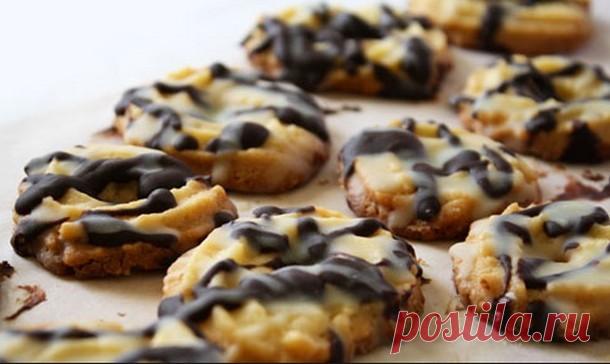 Домашнее воздушное печенье с шоколадом - У нас так Давайте побалуем себя домашним печеньем. Выпечка  домашнего печенья очень интересный процесс. Когда оно печется, все домашние под любым предлогом стремятся на кухню, как пчелки на мед слетаются. Еще...