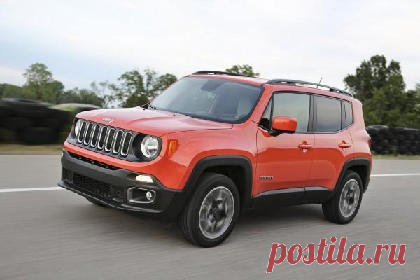 Рассекречен интерьер и оснащение нового внедорожника Jeep Renegade 2018
