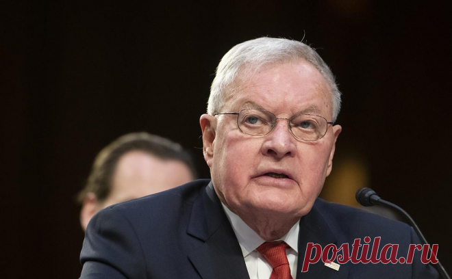 Трамп назвал имя своего посланника по Украине. Избранный президент США Дональд Трамп предложил назначить генерал-лейтенанта в отставке Кита Келлога спецпосланником по урегулированию на Украине.