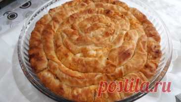 ​Турецкий пирог (бурек) с мясом и картофелем