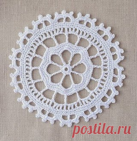 Вяжем крючком симпатичные мини-салфетки