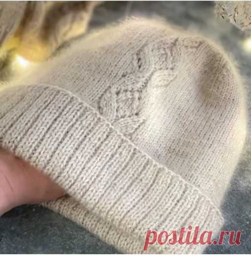 Шапка бини с отворотом