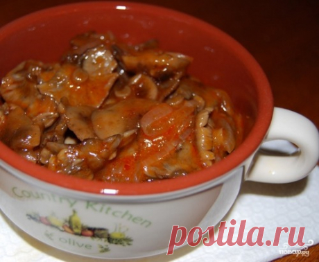 Опята в томатной пасте Это рецепт из серии &quot;Жоно, шо ты граешься!&quot;
Нашла рецепт в интернете . Кто-нибудь так готовил ??Очень интересно узнать каковы грибы на вкус !!Описание приготовления:Рассказываю, как приготовить марино…