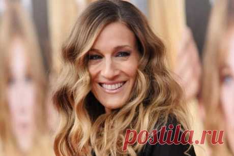 Икона стиля Сара Джессика Паркер прогулялась по городу в пижаме | Краше Всех