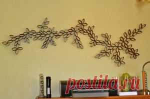 Много идей декора стены из бросового материала!