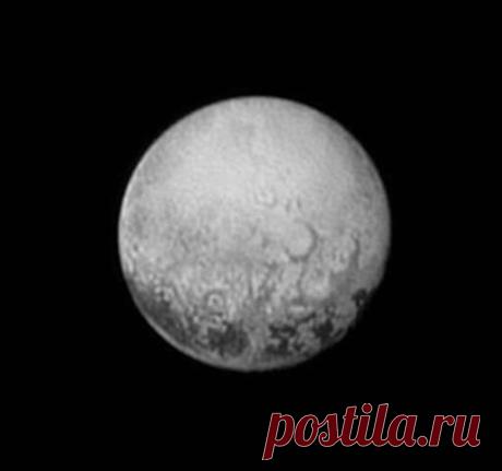 Здравствуй, Плутон! Зонд НАСА совершил пролет мимо карликовой планеты / Интересный космос