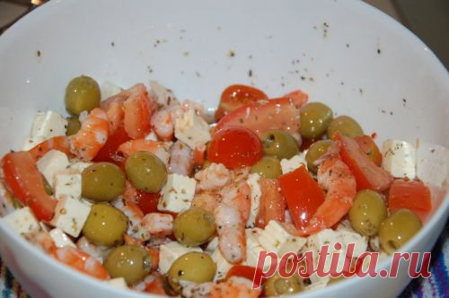 За чашкой чая: Вкуснейший салат за 5 минут