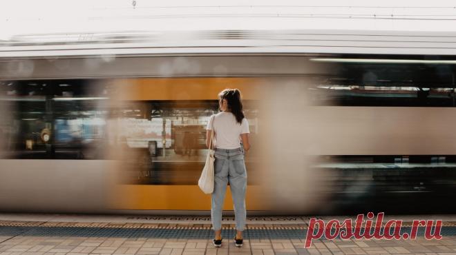 Как планировать, если все меняется? Что делать, если вы чувствуете панику? Какие навыки прокачивать и какие профессии будут востребованы в будущем? Разбираемся вместе с известным российским менеджером и писателем Максимом Батыревым и содиректором МИФа Артемом Степановым.