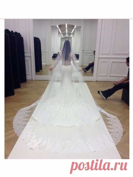 The Most Stunning Celebrity Wedding Dresses of 2014