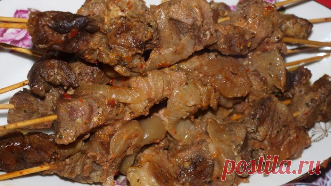 Нежнейшее мясо на шпажках
