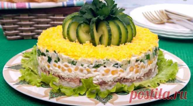 Салаты из печени трески на Новый Год 2019 - простые, вкусные и недорогие рецепты Здравствуйте, дорогие друзья! Сегодня я вам представлю простые рецепты замечательных салатов к празднику из печени трески. Закуски из нее всегда получаются
