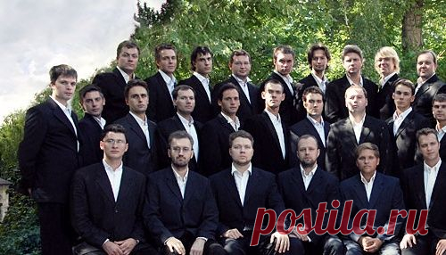 Поёт хор Сретенского монастыря