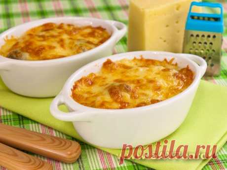 Куриное филе и брюссельская капуста под соусом «Бешамель»