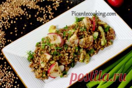 Салат з гречкою та редискою з соєвою заправкою | Picantecooking