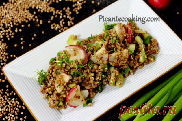 Салат з гречкою та редискою з соєвою заправкою | Picantecooking