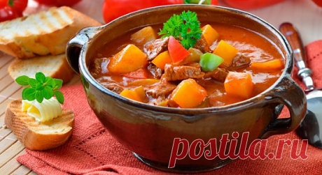 РЕЦЕПТ ГУЛЯША С СОСИСКАМИ И ОВОЩАМИ..