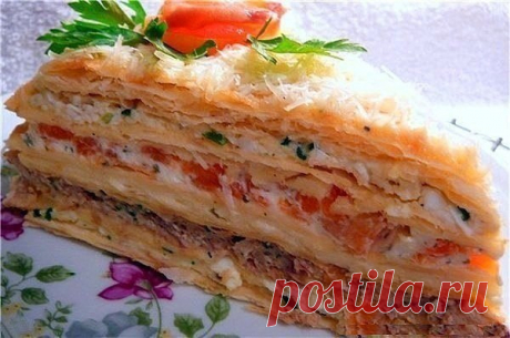 ТОП-8 ВКУСНЕЙШИХ ЗАКУСОЧНЫХ БЛИННЫХ ТОРТИКОВ 😊 Сохраняйте себе на стену, чтоб не забыть 📌  🍅 1. Торт из яичных блинов с куриной начинкой.  ИНГРЕДИЕНТЫ:  ● Яйцо 4шт  ● Молоко 50гр  ● Мука 1ст л  ● Масло оливковое 15гр  Начинка:  ● Куриная грудка вареная – 400 гр  ● Соленый огурец 100гр  ● Лук 1шт  ● Соль, перец, укроп., чеснок.  ● Сметана.  ПРИГОТОВЛЕНИЕ:  Смешать все ингредиенты на блины, добавить масло. Получается 7 шт.блинов, делаем начинку. Отварная грудка мелко нарезанная. Огурец кубиками,…