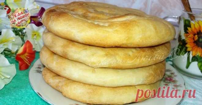 Лепешки с капустой в духовке. Минимум продуктов!