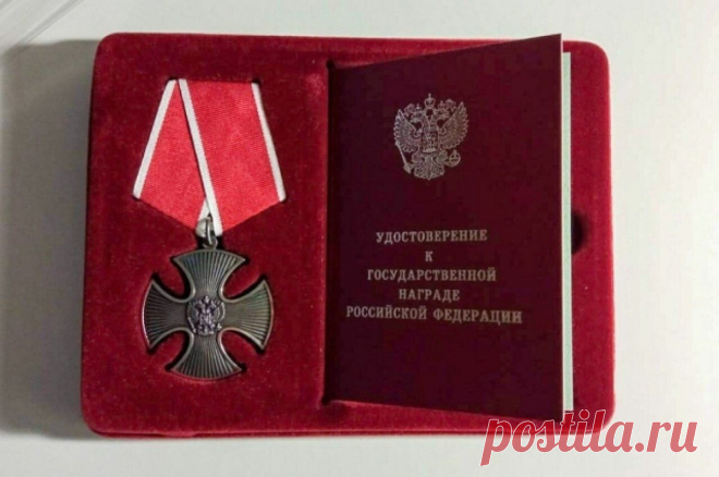Генерал-майор Кондратьев наградил участников СВО в госпитале им. Мандрыка. Замначальника Главного управления кадров МО РФ вручил военнослужащим 15 государственных наград.