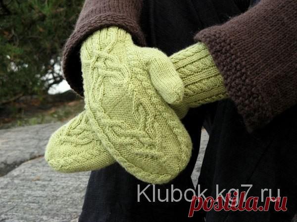 Варежки со жгутами | Клубок