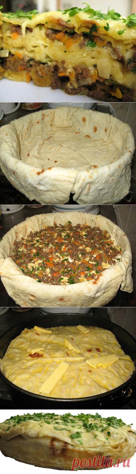 Мясной пирог из тонкого лаваша