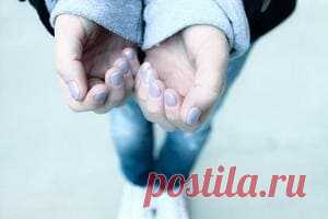 Почему мерзнут руки и ноги даже дома и в теплом помещении?