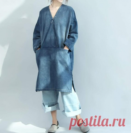 cotton vintage denim dress Women V Collar denim shirt Casual dress 【Fabric】 cotton 【Color】 blue 【Size】 Shoulder 62cm / 24.2 Sleeve 35cm / 14  Cuffs around 30cm / 12 Bust 128cm / 50 Waist circumference 116cm / 45.2 Hip circumference 120cm / 47 Length 94cm / 37   Have any questions please contact me and I will be happy to help you.