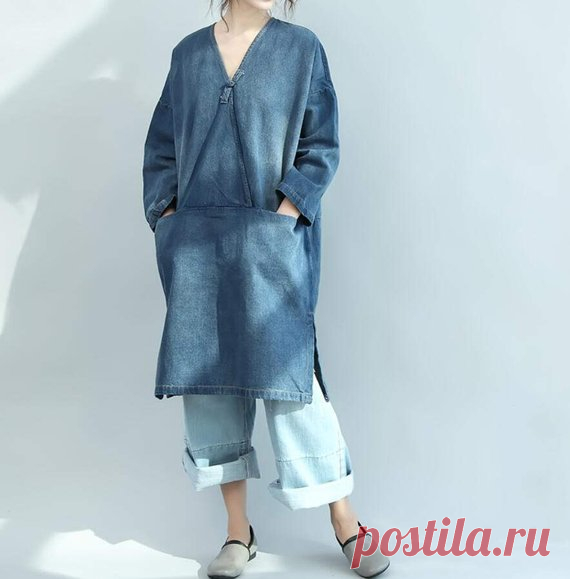 cotton vintage denim dress Women V Collar denim shirt Casual dress 【Fabric】 cotton 【Color】 blue 【Size】 Shoulder 62cm / 24.2 Sleeve 35cm / 14  Cuffs around 30cm / 12 Bust 128cm / 50 Waist circumference 116cm / 45.2 Hip circumference 120cm / 47 Length 94cm / 37   Have any questions please contact me and I will be happy to help you.