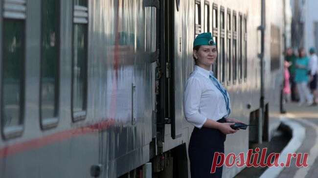 В направлении Крыма задерживаются девять поездов