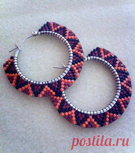 Beaded Sideways Hoops by metisgirlbeads on Etsy, | Beadwork - Brick Stitch