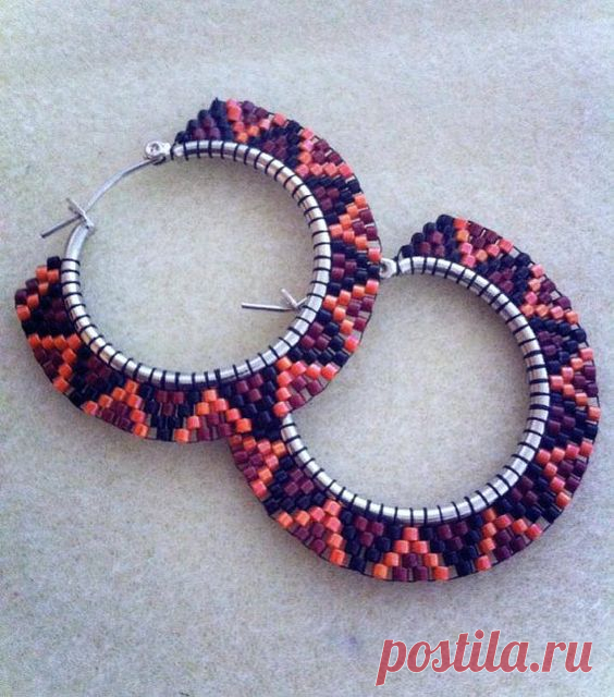 Beaded Sideways Hoops by metisgirlbeads on Etsy, | Beadwork - Brick Stitch