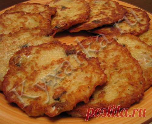 Картофельные оладьи с рыбой.