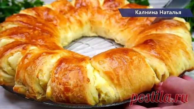 Стакан кефира, мука и творог! ОБАЛДЕННАЯ ВКУСНЯТИНА НА СТОЛЕ! Слоенный пирог!