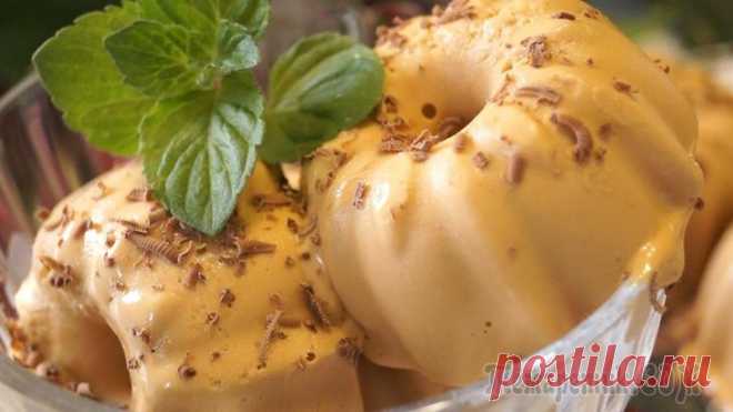 Супер вкусное мороженое без яиц и сливок. Готовится мгновенно! Мороженое крем-брюле из творога. Это прекрасный способ ввести в рацион творог, который часто в чистом виде не очень любят дети. Мороженое получается очень вкусное, нежное. И еще полезное! Готовится ле...