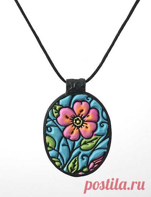 (1) Wild Rose Pendant by DorothySiemens, via Flickr. The Sutton Slice technique. | Polymer Clay Inspirations