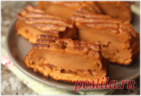 Беру банку варёного сгущённого молока и несколько яиц и пеку вкуснейший пирог-суфле только из этих двух продуктов