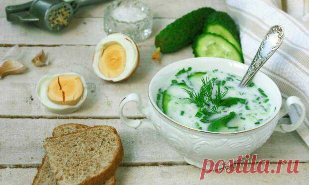 3 рецепта холодных супов для достойной встречи лета: вкусные, легкие, простые - БУДЕТ ВКУСНО! - медиаплатформа МирТесен Есть много различных рецептов холодных супов, но сегодня я покажу вам только три, моих любимых. Три супа, которые я готовлю по несколько раз в неделю с мая по сентябрь - в самые жаркие дни. Как только столбик градусника на моем балконе пересекает черту в +25 градусов Цельсия я прекращаю готовить
