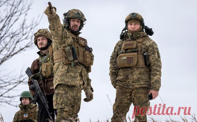 Белый дом заявил об отсутствии «волшебного горшочка» для помощи Киеву. У США до конца 2023 года закончатся средства для поставки оружия и оказания военной помощи Украине, если конгресс не удовлетворит запрос администрации президента Джо Байдена на выделение дополнительного финансирования Киеву, заявила директор административно-бюджетного управления Белого дома Шаланда Янг.