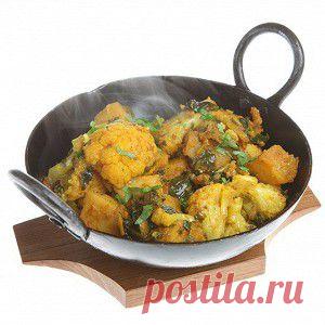 Цветная капуста с картофелем в индийских специях рецепт – индийская кухня, постная еда: закуски