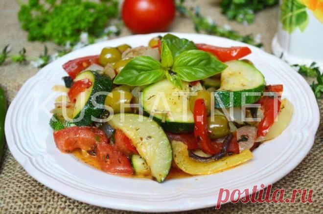 Кабачки тушеные с перцем и помидорами. Пошаговый рецепт с фото - Кушать нет