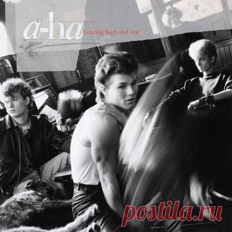 A-ha - Hunting High And Low (30th Anniversary) Mp3 A-ha - Hunting High And Low (30th Anniversary) выпущен к 30-ти летию выхода легендарного дебютного альбома норвежской группы a-ha 'HUNTING HIGH AND LOW'. Коллекция также включает различные би-сайды и более двух десятков редких и неизданных демо, а также полная версия альбома в до сих пор неизданных