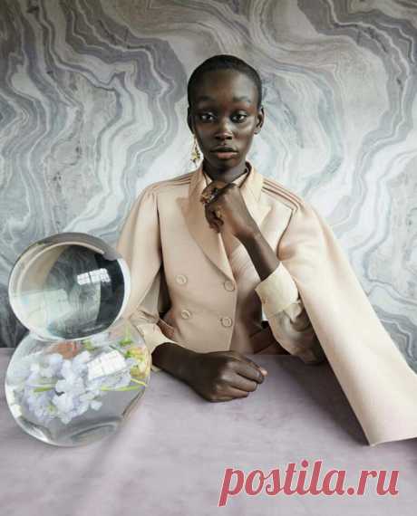 “Mindbending Couture” by Sølve Sundsbø for Vogue Italia September 2018