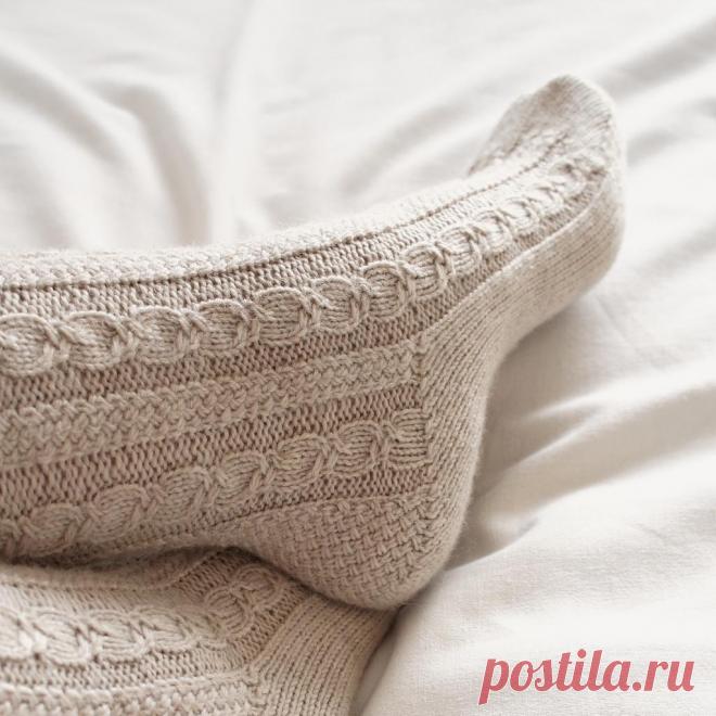 Описание носков Macrame Socks купить в интернет-магазине