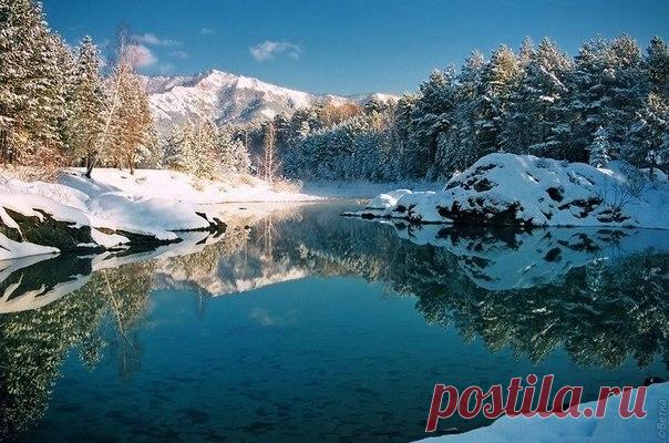 Поразительная красота Алтайских Голубых озёр. Фото: Светлана Казина