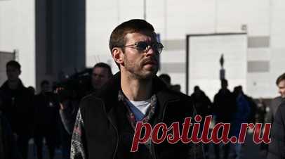 Смолов — о попытке похищения Мостового: недоработали ребята, «Динамо» могло увезти очко. Бывший нападающий сборной России Фёдор Смолов отреагировал в шутливой форме на попытку похищения полузащитника «Зенита» Андрея Мостового. Читать далее