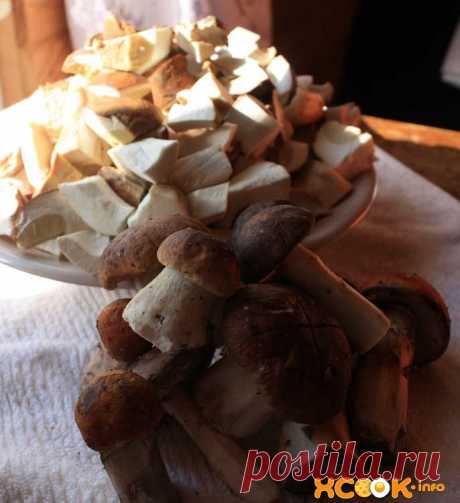 Вкусные маринованные подосиновики и белые грибы – Мамині поради